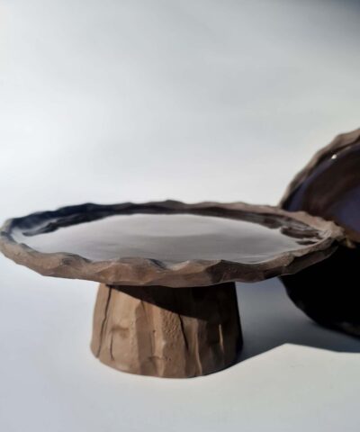 ceramic cake stand