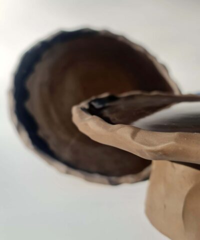 ceramic cake stand