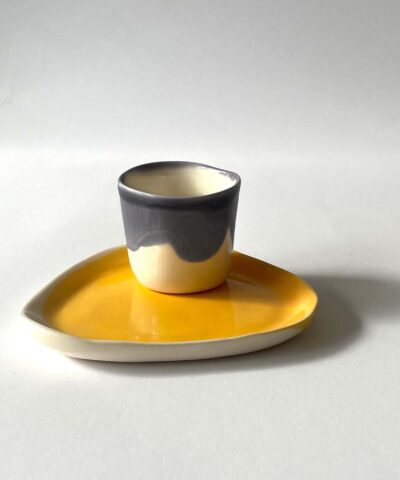 CUP AND PLATE set