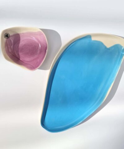 porcelain plates in blue and lavender color
